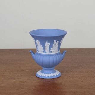 ウェッジウッド(WEDGWOOD)のウェッジウッド　ジャスパー　花瓶　ペールブルー　フラワーベース　ヴィンテージ(花瓶)