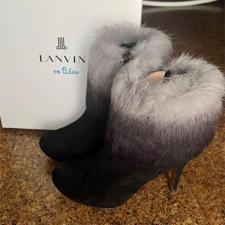 ランバンオンブルー(LANVIN en Bleu)のLANVIN en Bleu ファーショートブーツ(ブーツ)