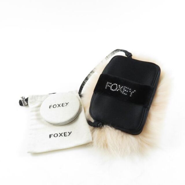 FOXEY(フォクシー)のフォクシー ファー付きバッグ＆ミラー・ポーチ 3点 ハンドバッグ AM3525C レディースのバッグ(ハンドバッグ)の商品写真