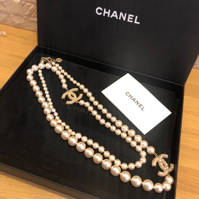 肌触りがいい CHANEL - シャネル パール ロングネックレス 百周年限定