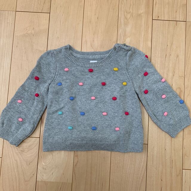 babyGAP(ベビーギャップ)のベビーギャップ  ニット　80 キッズ/ベビー/マタニティのベビー服(~85cm)(ニット/セーター)の商品写真