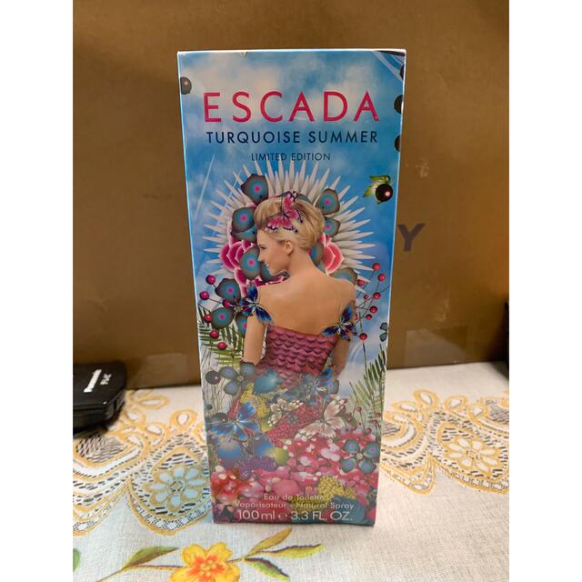 ESCADA(エスカーダ)の3.エスカーダ　ターコイズサマー100ml未開封！専用出品 コスメ/美容の香水(香水(女性用))の商品写真