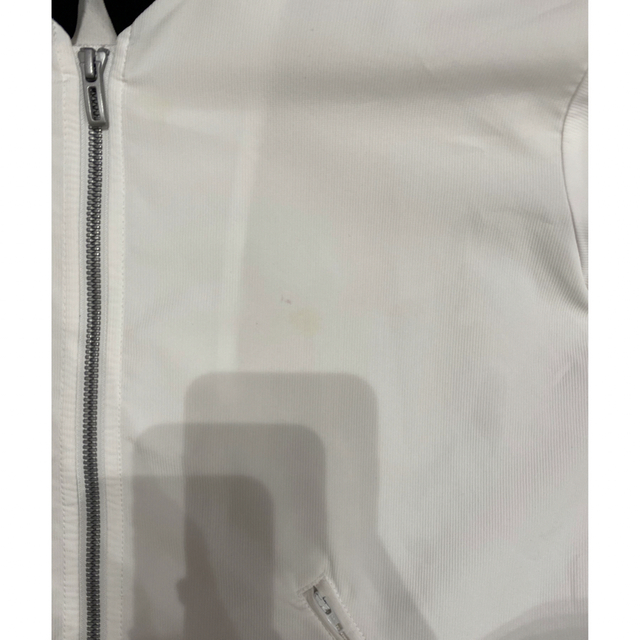 adidas(アディダス)のアディダス  トラックジャケット レディースのジャケット/アウター(ナイロンジャケット)の商品写真