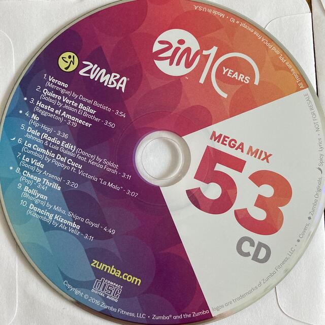 Zumba(ズンバ)のzumba CD  スポーツ/アウトドアのトレーニング/エクササイズ(その他)の商品写真