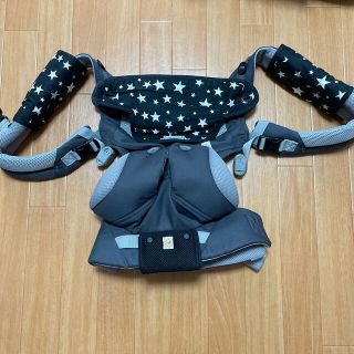 エルゴベビー(Ergobaby)のエルゴカバー、肩紐アクセサリー(抱っこひも/おんぶひも)