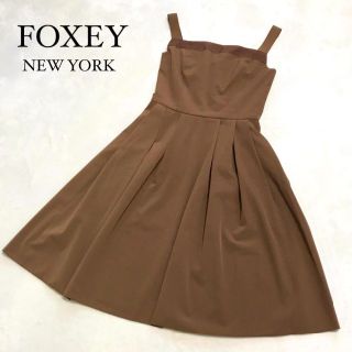 フォクシー(FOXEY)の【美品】フォクシーニューヨーク ワンピース キャミソール フレア プリーツ 38(ひざ丈ワンピース)