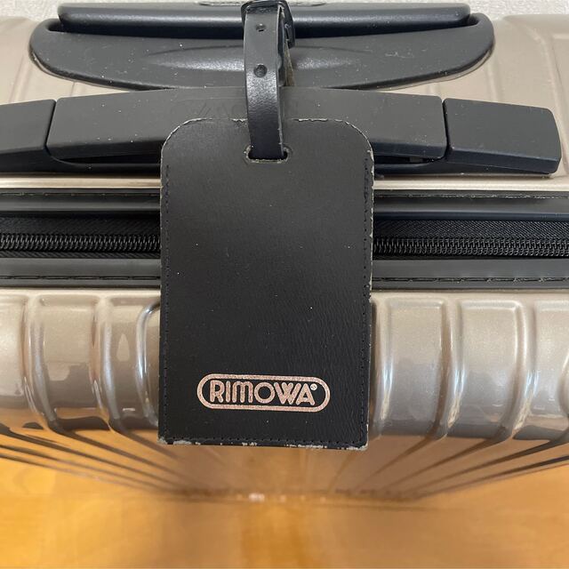 RIMOWA(リモワ)の【レア】RIMOWA SALSA 2輪 キャリー 33L シャンパンゴールド メンズのバッグ(トラベルバッグ/スーツケース)の商品写真