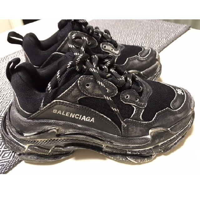 新品バレンシアガ Triple S フェードスニーカー ダブルフォーム