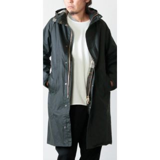 バーブァー(Barbour)の新品未使用Barbour バブアー HOODED HUNTING WAX (ミリタリージャケット)