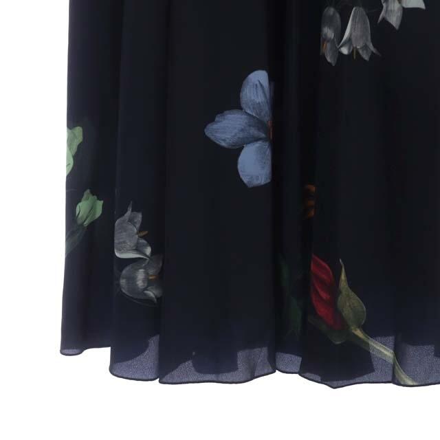 Ameri VINTAGE(アメリヴィンテージ)のアメリヴィンテージ AMANDA CIRCULAR SKIRT 花柄 スカート レディースのスカート(ロングスカート)の商品写真
