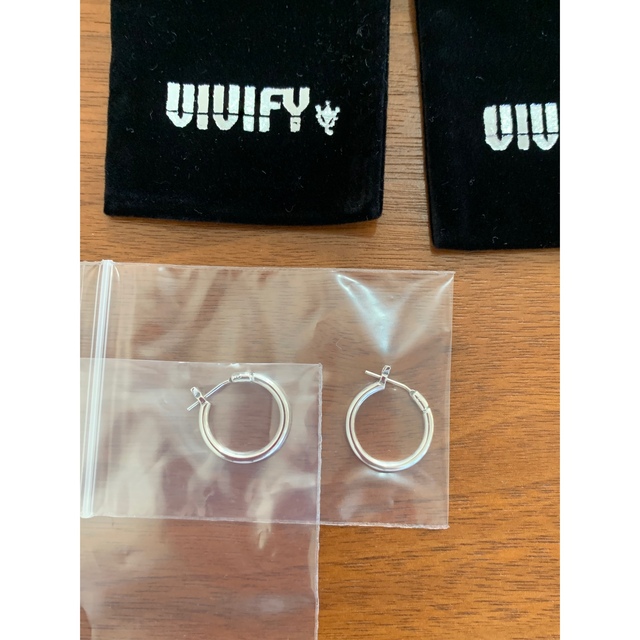 VIVIFY(ビビファイ)のvivify ビビファイ フープピアス 2つセット メンズのアクセサリー(ピアス(両耳用))の商品写真