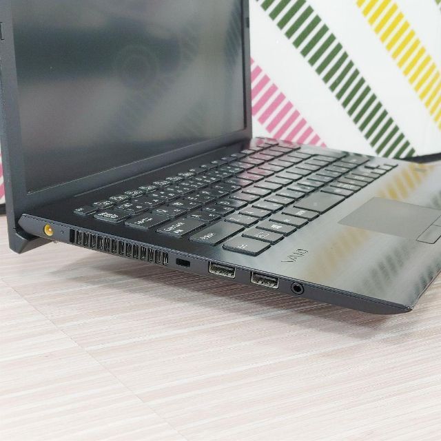 VAIOノートパソコン✴︎i5✴︎SSD✴︎8Gメモリ✴︎カメラ✴︎2016年製