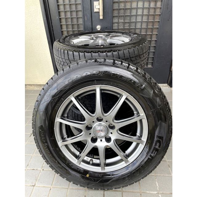 ★美品★ミニバン用スタッドレス★アルファード等に★215/65R16★8分山