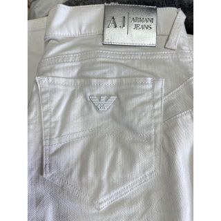 アルマーニジーンズ(ARMANI JEANS)の【ARMANI JEANS】スキニーパンツ　ホワイト(スキニーパンツ)