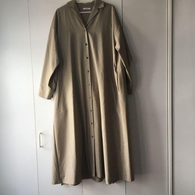 【美品】【完売品】クラネ CLANE ベージュフリルシャツワンピースロング 4