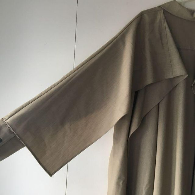 【美品】【完売品】クラネ CLANE ベージュフリルシャツワンピースロング 6
