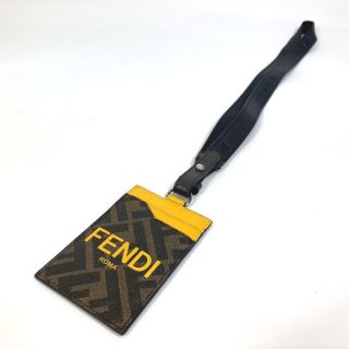 フェンディ(FENDI)のフェンディ FENDI ロゴ ズッカ 7M0335 FENDICARD HOLDER WITH STRAP カードホルダー ネックストラップ カードケース レザー ブラウン×イエロー(パスケース/IDカードホルダー)