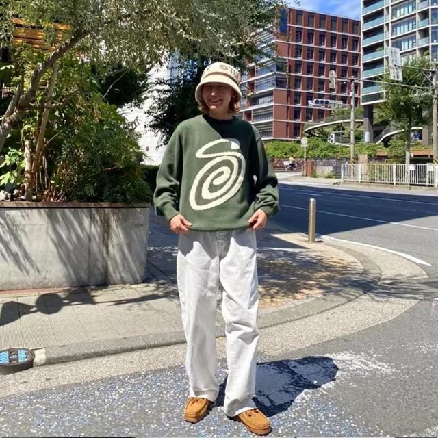 STUSSY curly S SWEATER Lサイズ GREEN - husnususlu.com