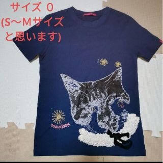 アースミュージックアンドエコロジー(earth music & ecology)の新品未使用 ネコTシャツ 半袖 紺色 猫 earth music&ecology(Tシャツ(半袖/袖なし))