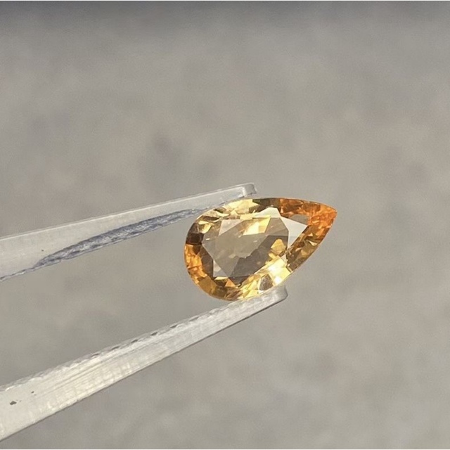 人気アイテム 高品質 天然ゴールデンインペリアルトパーズ 2.293ct