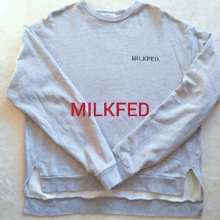 ミルクフェド(MILKFED.)のミルクフェドトレーナー/グレー(トレーナー/スウェット)