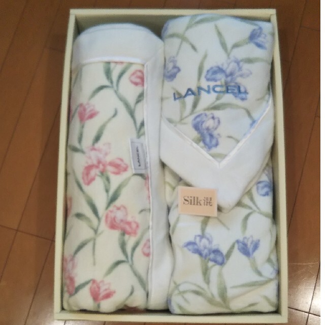LANCEL - LANCEL 綿毛布2枚の通販 by みゆ's shop|ランセルなら LANCEL - LANCEL 綿毛布2枚の通販 by みゆ's shop|ランセルなら