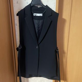 ザラ(ZARA)の１回着用 ZARA サイドスリットベスト(ベスト/ジレ)