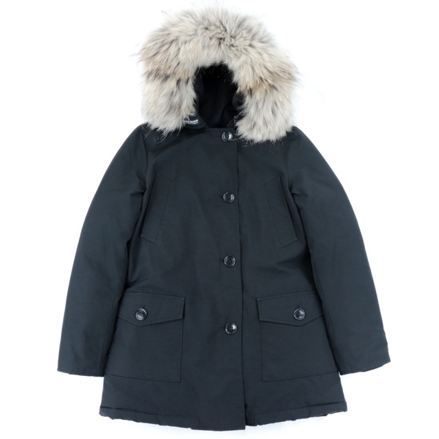 WOOLRICH(ウールリッチ)の美品 ウールリッチ アークティックパーカ ダウンジャケット レディース 黒 XS ファーフード ダウンコート ジップアップ WOOLRICH レディースのジャケット/アウター(ダウンジャケット)の商品写真