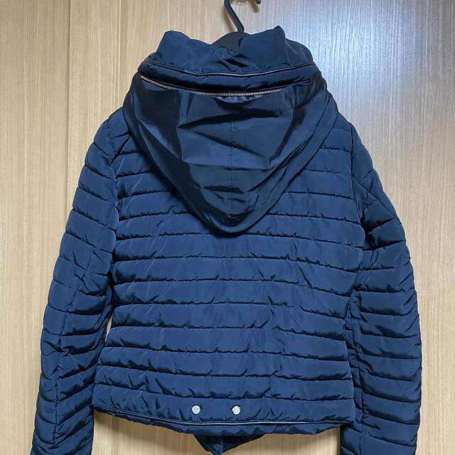 ZARA(ザラ)のZARA BASIC ダウンジャケット　ブラック  レディースのジャケット/アウター(ダウンジャケット)の商品写真