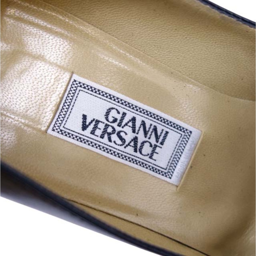 Gianni Versace(ジャンニヴェルサーチ)のVintage ジャンニヴェルサーチ パンプス メデューサ レザー シューズ ヒール 靴 レディース 35.5(22.5cm相当) ブラック レディースの靴/シューズ(ハイヒール/パンプス)の商品写真