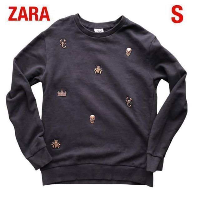 ZARA(ザラ)のZARA　バッチ付きスウェット　スエットトレーナー　黒ブラック　Ｓ メンズのトップス(スウェット)の商品写真