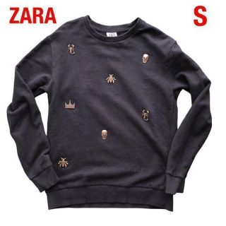 ザラ(ZARA)のZARA　バッチ付きスウェット　スエットトレーナー　黒ブラック　Ｓ(スウェット)