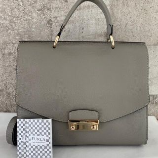 フルラ(Furla)の【未使用に近い・残り1点】フルラ　ジュリアM  ワンハンドル2wayバッグ(ハンドバッグ)