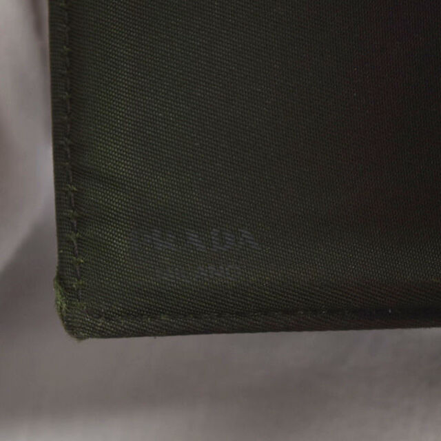 PRADA / プラダ 二つ折り財布 ナイロン グリーン 財布 / サイフ / ウォレット / wallet / コイン ブランド 中古 [