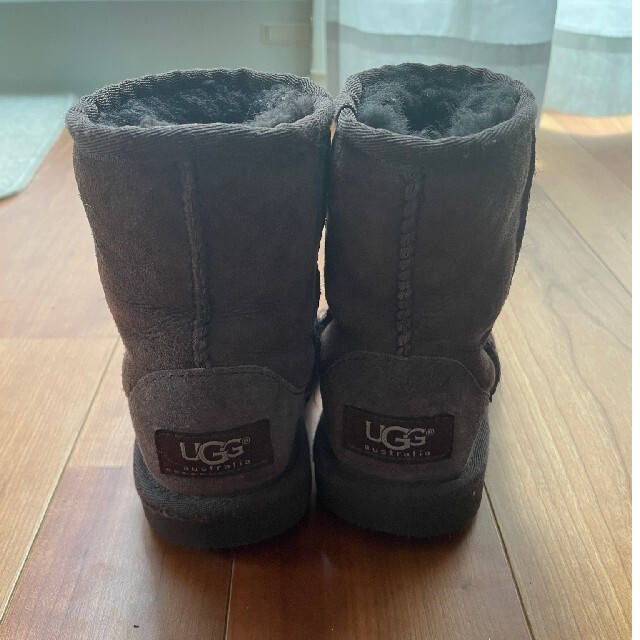 UGG(アグ)の14センチUGGブーツ キッズ/ベビー/マタニティのベビー靴/シューズ(~14cm)(ブーツ)の商品写真