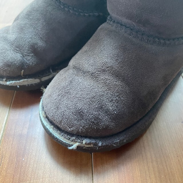 UGG(アグ)の14センチUGGブーツ キッズ/ベビー/マタニティのベビー靴/シューズ(~14cm)(ブーツ)の商品写真