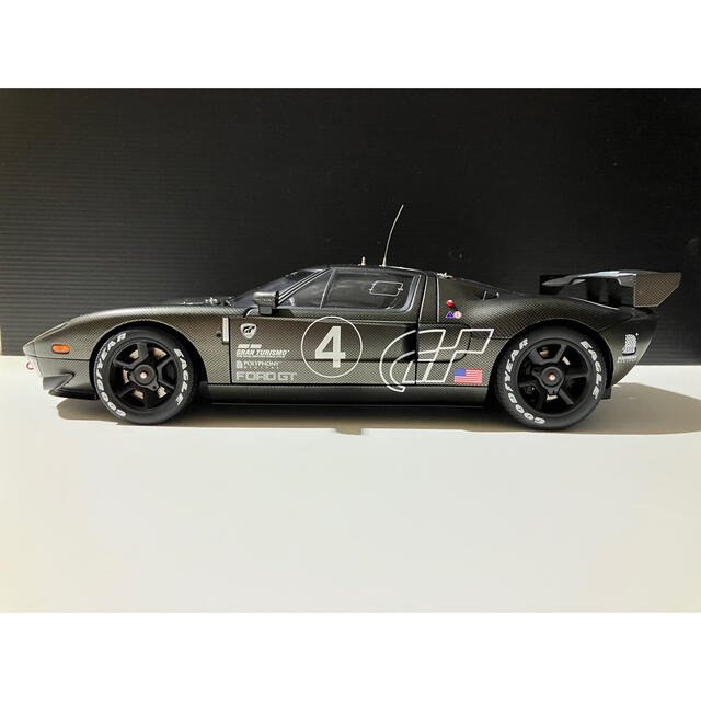 オートアート 1/18 フォード GT LM Spec II Test Car オートアート 1/18 フォード GT LM Spec II Test Car