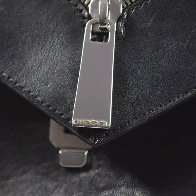 DIESEL - DIESEL / ディーゼル □ Le?Zipper ハンドバッグ DIESEL - DIESEL / ディーゼル □ Le?Zipper ハンドバッグ