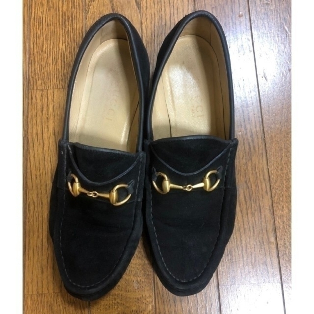 Gucci(グッチ)のグッチ　ビット　モカシン　スエード　黒 レディースの靴/シューズ(スリッポン/モカシン)の商品写真