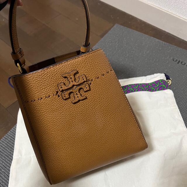 Tory Burch(トリーバーチ)のTory Burch マックグロースモールバケットバッグ レディースのバッグ(ショルダーバッグ)の商品写真