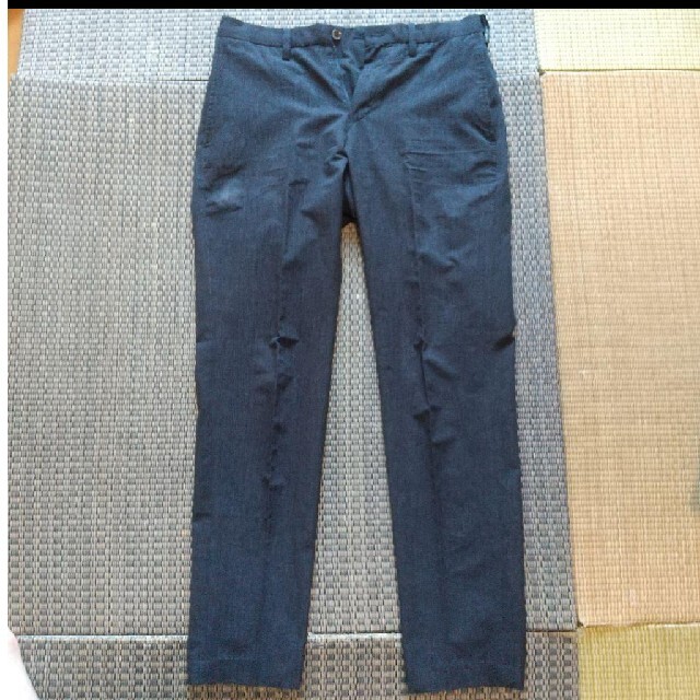TAKEO KIKUCHI(タケオキクチ)のTAKEO KIKUCHI　スラックス　パンツ　ネイビー メンズのパンツ(スラックス)の商品写真