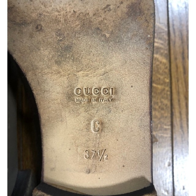 Gucci(グッチ)のグッチ　スエード　シューズ　茶 レディースの靴/シューズ(スリッポン/モカシン)の商品写真