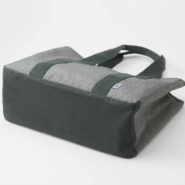 FELISSIMO(フェリシモ)のミプリュス　荷物を仕切ってすっきり収納 Tトート レディースのバッグ(トートバッグ)の商品写真