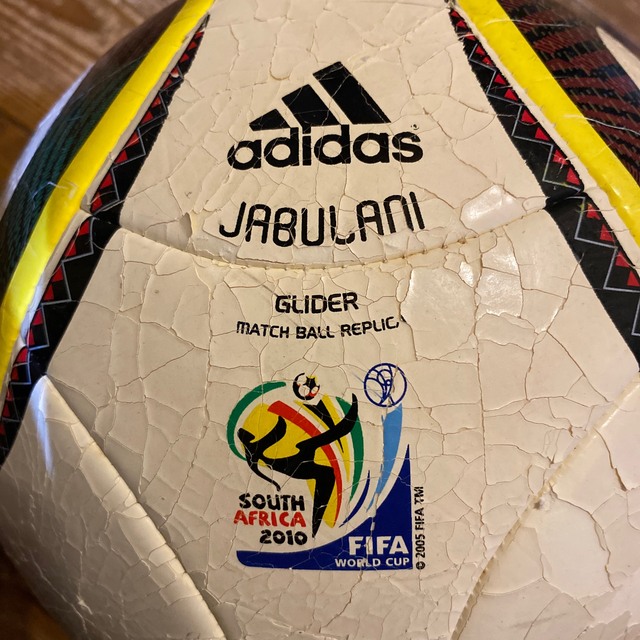 adidas(アディダス)のジャブラニ　south africa 2010 スポーツ/アウトドアのサッカー/フットサル(ボール)の商品写真