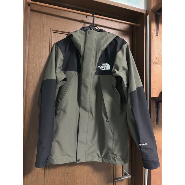 THE NORTH FACE(ザノースフェイス)のTHE NORTH FACE Mountain Jacket ニュートープ メンズのジャケット/アウター(マウンテンパーカー)の商品写真