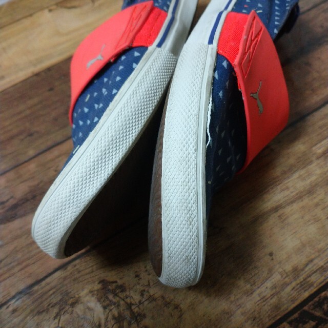 PUMA(プーマ)のプーマ  スリッポン レディースの靴/シューズ(スニーカー)の商品写真