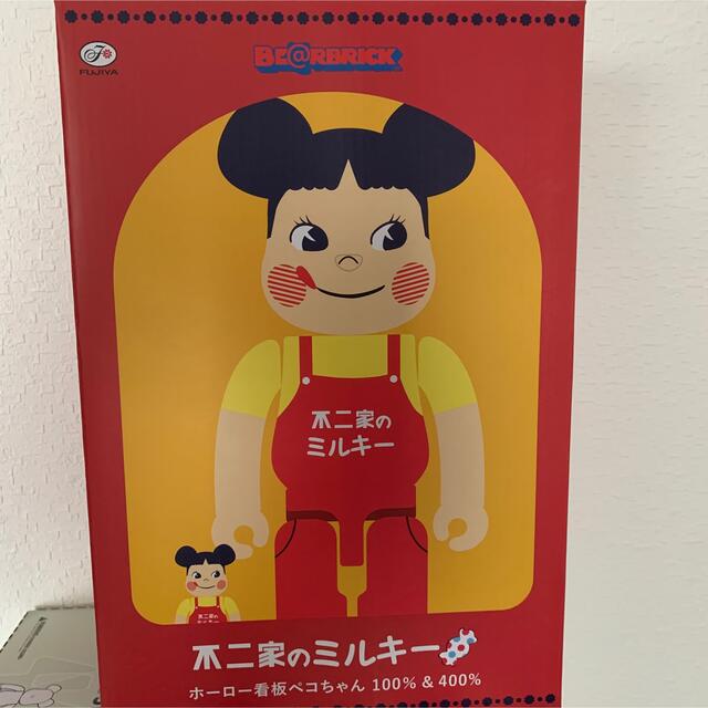 BE@RBRICK ホーロー看板 ペコちゃん 100% 400%フィギュア