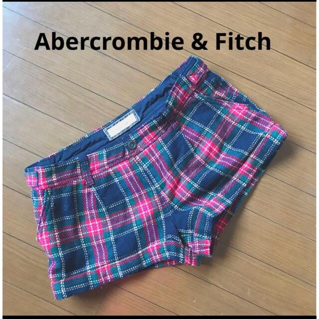 Abercrombie&Fitch(アバクロンビーアンドフィッチ)のAbercrombie & Fitch ショートパンツ　秋冬 レディースのパンツ(ショートパンツ)の商品写真