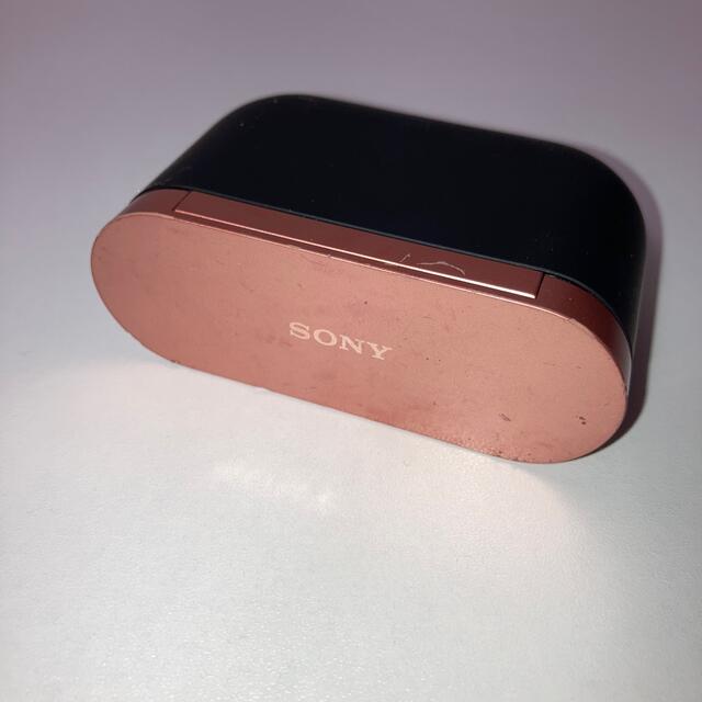 SONY(ソニー)のSony wf-1000xm3 充電ケースのみ　充電器　ブラック スマホ/家電/カメラのオーディオ機器(ヘッドフォン/イヤフォン)の商品写真