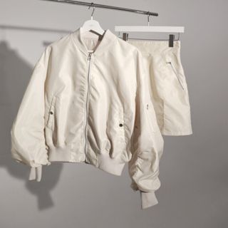MAVIMOON White セットアップの通販 by mii|ラクマ